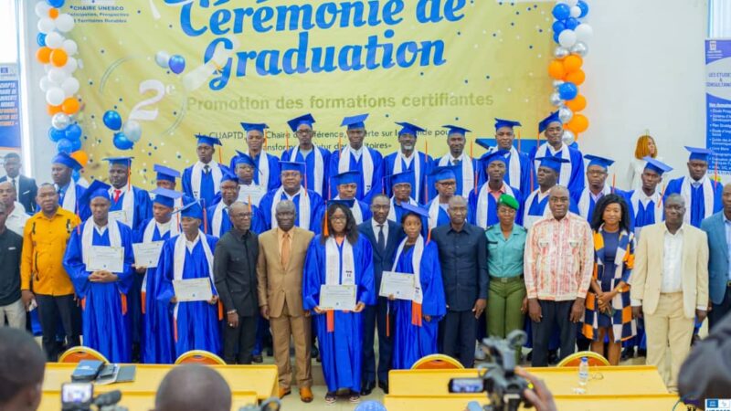 Côte d’Ivoire : La Chaire UNESCO Anticipation, Prospective et Territoires Durables de l’Université Alassane Ouattara célèbre sa deuxième promotion des formations certifiantes