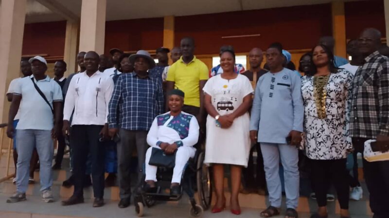 Dabou : Le maire soutient le sport local avec une dotation exceptionnelle