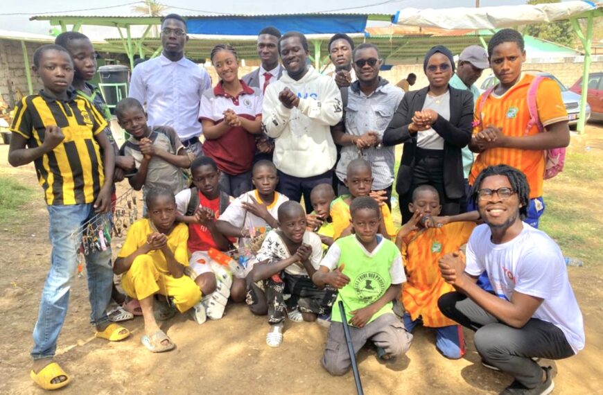 Man / “Des Rêves sous des Chaussures”, Un Anniversaire Social en Hommage aux Enfants Cireurs