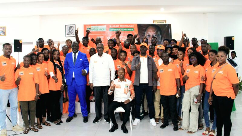 Présidentielle d&rsquo;octobre : depuis Treichville, Koné Mamadou exhorte les jeunes du RHDP à redoubler d&rsquo;efforts sur le terrain