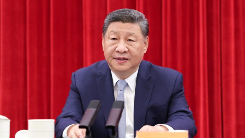 Xi Jinping appelle à redoubler d&rsquo;efforts pour bâtir une Chine puissante alors que le PCC commémore le 120e anniversaire de la naissance du dirigeant vétéran Chen Yun