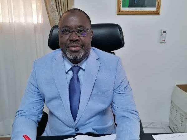 Man : Université Polytechnique, une Année Académique Exemplaire