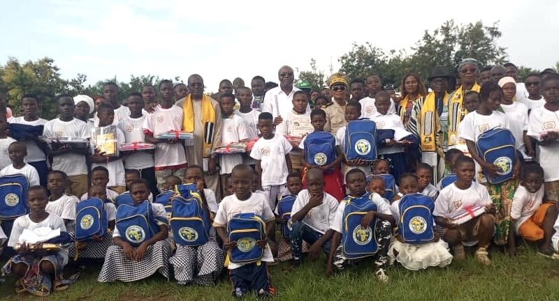 Zouan-Hounien : 350 élèves primés par l’ONG Le Mérite