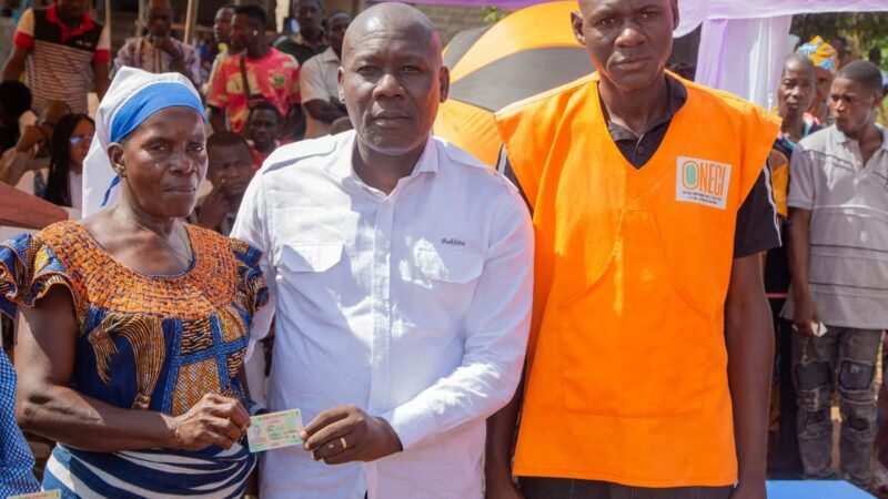 Tonkpi : Plus de 3 000 personnes enrôlées à la CNI grâce à l’action d’Alfred Yaké