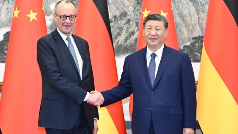 Xi Jinping rencontre le chancelier allemand Friedrich Merz, faisant trois suggestions pour les relations bilatérales
