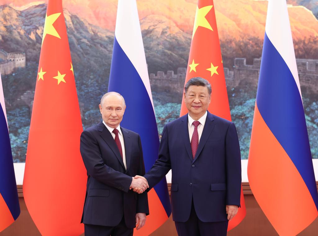 Xi Jinping s’entretient avec Vladimir Poutine à Beijing