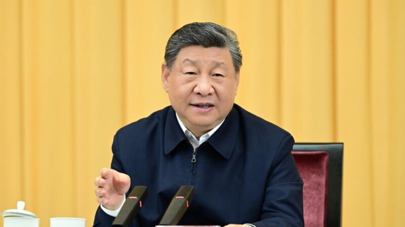 Xi Jinping insiste sur la nécessité de faire progresser la recherche fondamentale pour consolider les fondements du développement de la force scientifique et technologique de la Chine