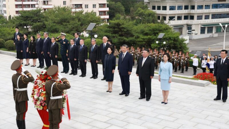 Xi et Kim s&rsquo;engagent à perpétuer la grande amitié traditionnelle entre les deux pays
