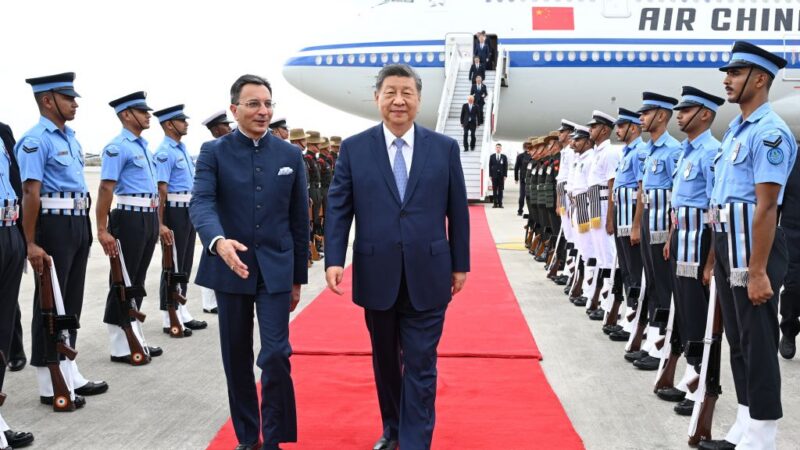 Arrivée du président chinois à New Delhi pour le sommet des BRICS