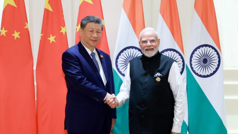Xi et Modi mènent un échange de vues approfondi et conviennent que la Chine et l&rsquo;Inde doivent être des partenaires