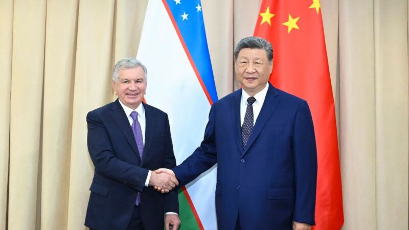Xi Jinping déclare que la Chine est prête à travailler avec l&rsquo;Ouzbékistan pour ouvrir une nouvelle « décennie d&rsquo;or » dans les relations bilatérales