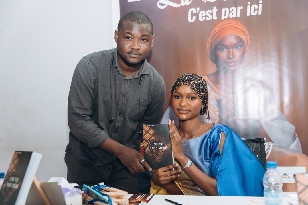 Côte d’Ivoire : Fatima Barry présente « Une vie sans mère » et ouvre le débat sur les blessures de l’enfance