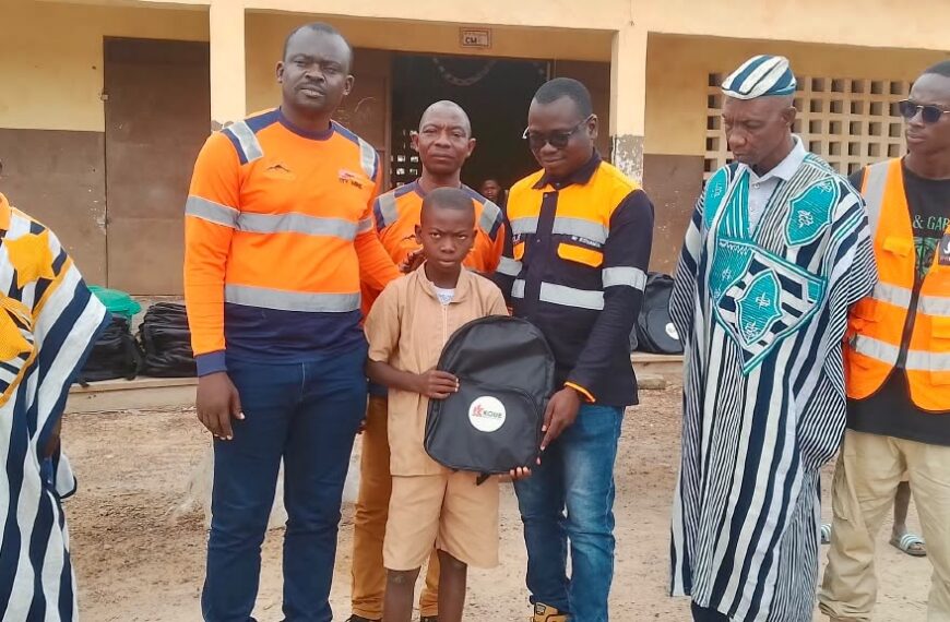 Éducation: KOUÈ GROUP SERVICE apporte son soutien aux meilleurs élèves de Trogleu 2